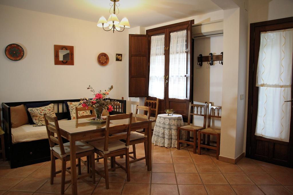 Casa Rural Azahar プリエゴ・デ・コルドバ 部屋 写真
