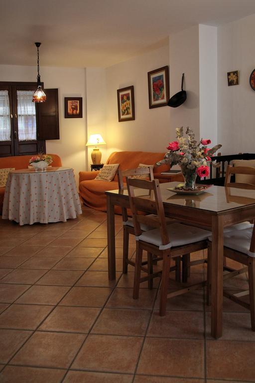 Casa Rural Azahar プリエゴ・デ・コルドバ 部屋 写真